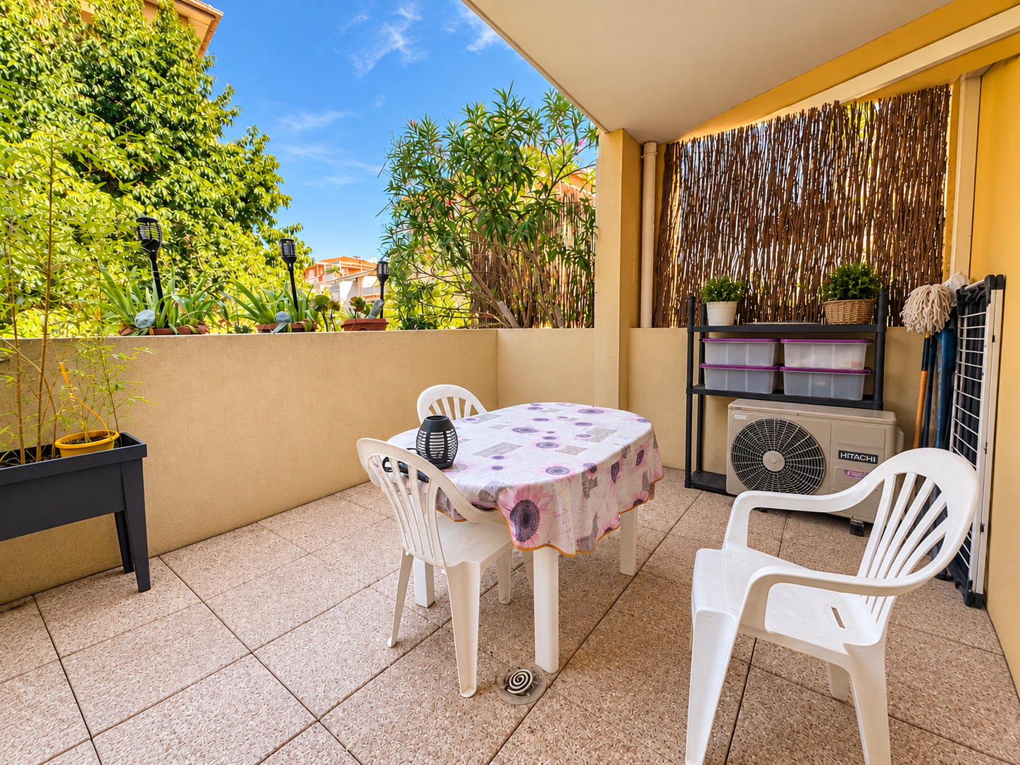 Les Berges de l'Huveaune   Charmant Appartement T2 avec Terrasse