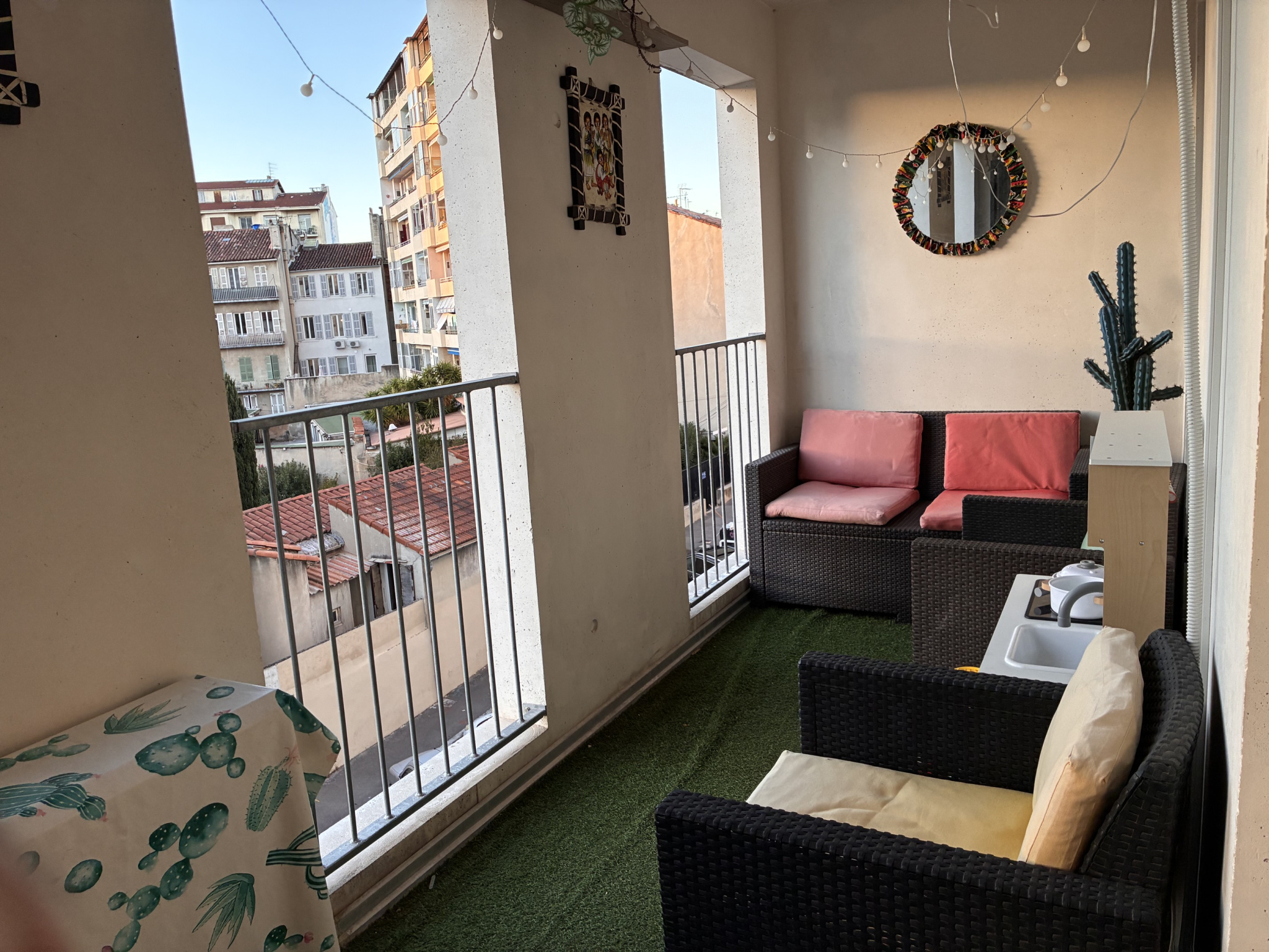 LODI: Appartement de type 2 avec terrasse