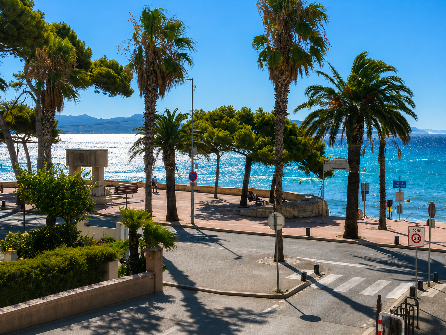 La Ciotat appartement face à la mer - T3 - terrasse - garage - cave - meublé