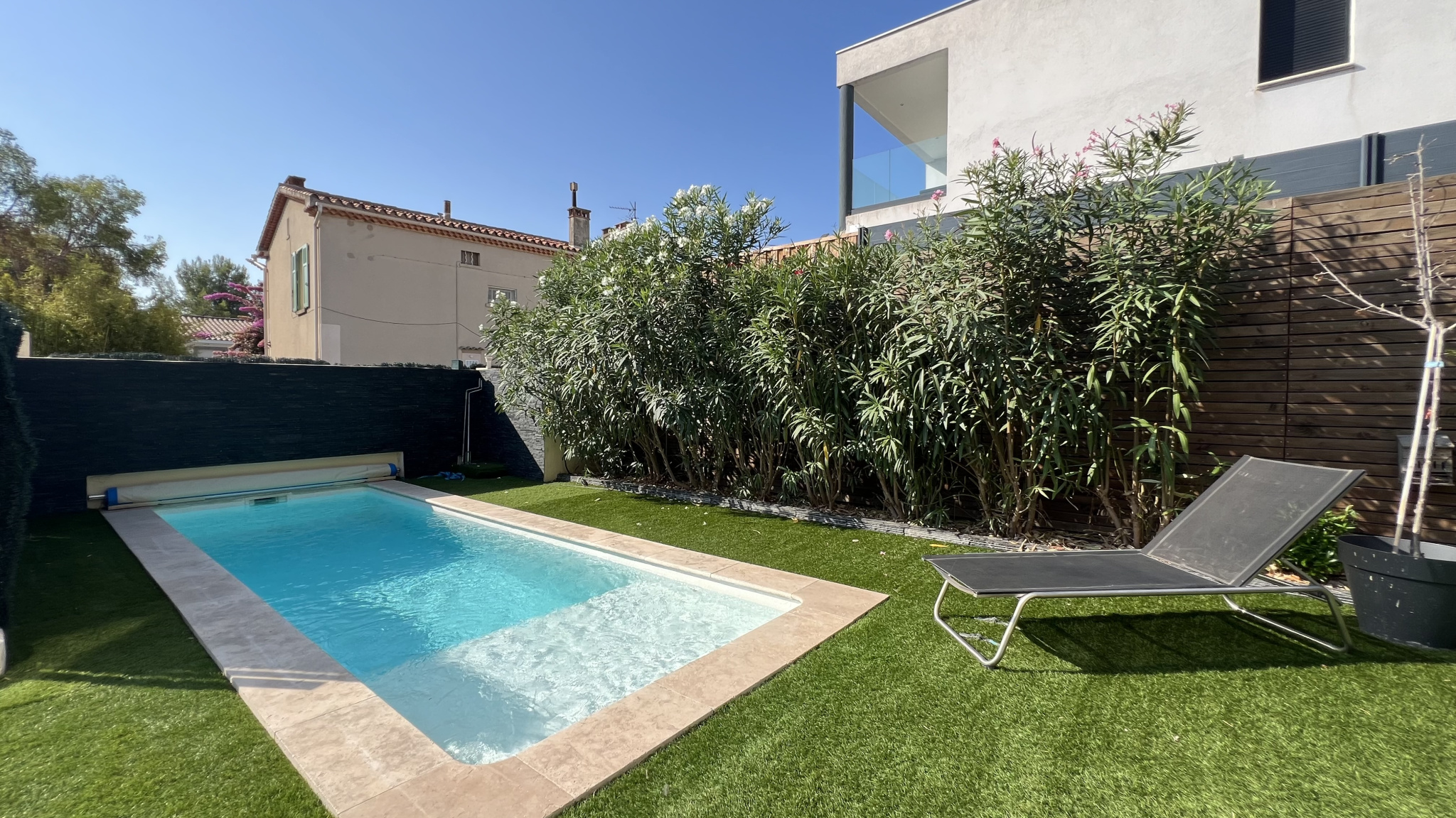 VILLA T4 de 90m2 avec piscine et garage